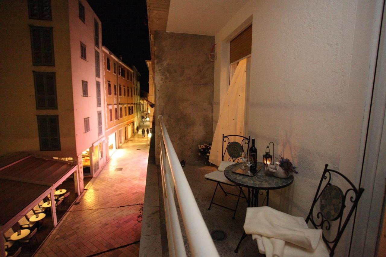 Vincent Apt. In Old Town Centre Zadar Habitación foto